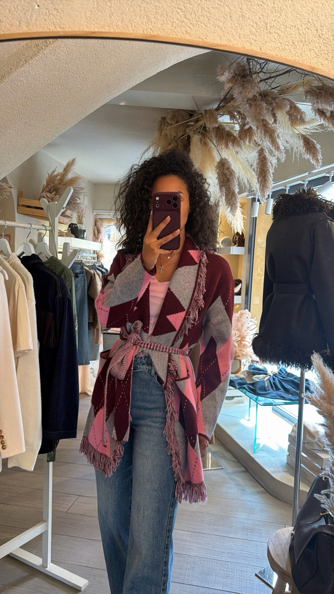 Cardigan “St. Moritz” con cintura e frange 🤍🖤