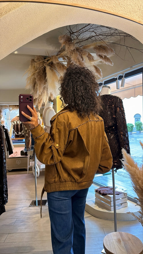 Bomber “Siena in eco suede con bordini a contrasto”🤎