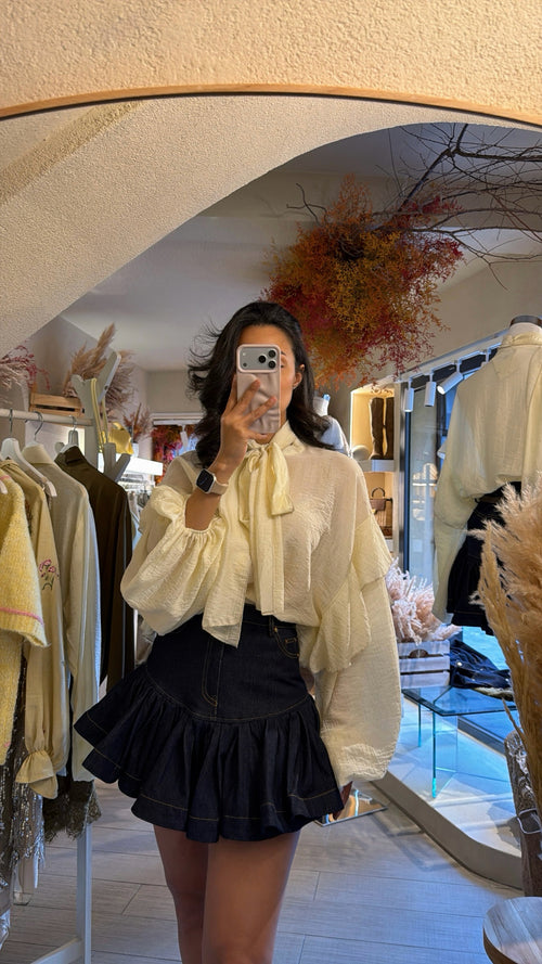 Blusa “Volant Chic”💛