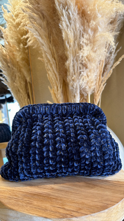 Pochette intrecciata in velluto e lurex✨