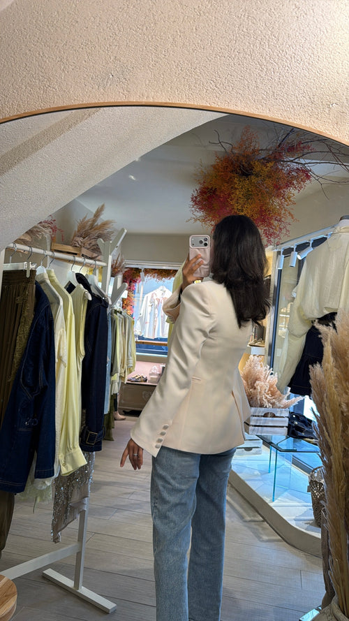 Blazer Soleil☀️ – Spalle imbottite, maniche a campana.