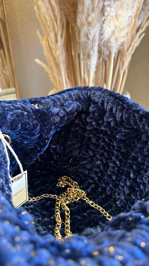 Pochette intrecciata in velluto e lurex✨