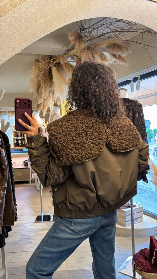 Bomber “Aspen”con ecopelliccia staccabile🍂