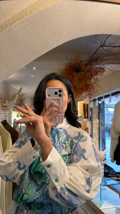 Blusa “Giardino Paisley”☘️