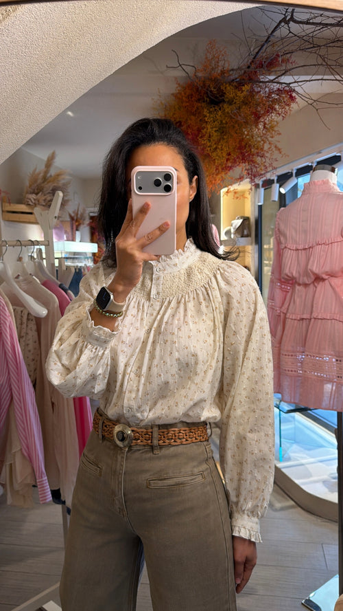 Blusa “Micro Flowers”🌼