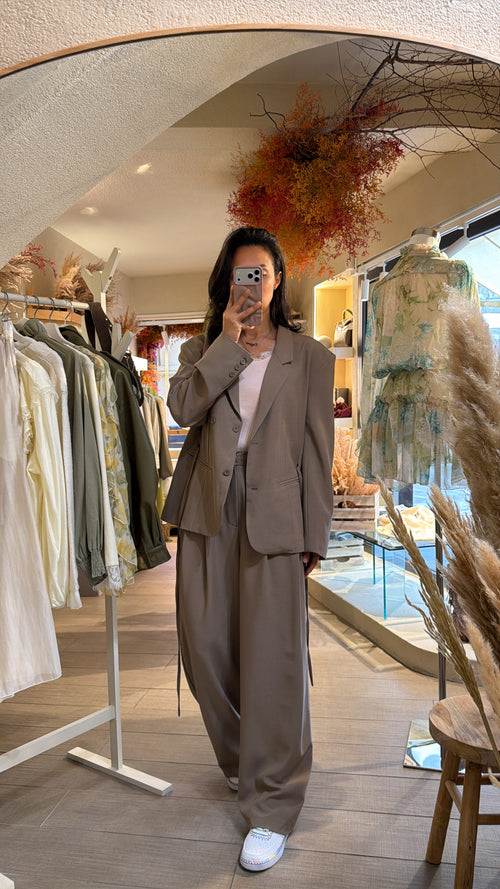 Blazer Oversize con Spalle Strutturate”Aurora”