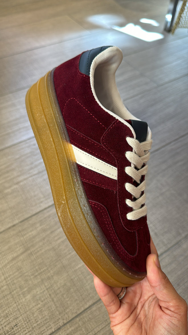 Sneakers Scamosciata “Bordeaux”